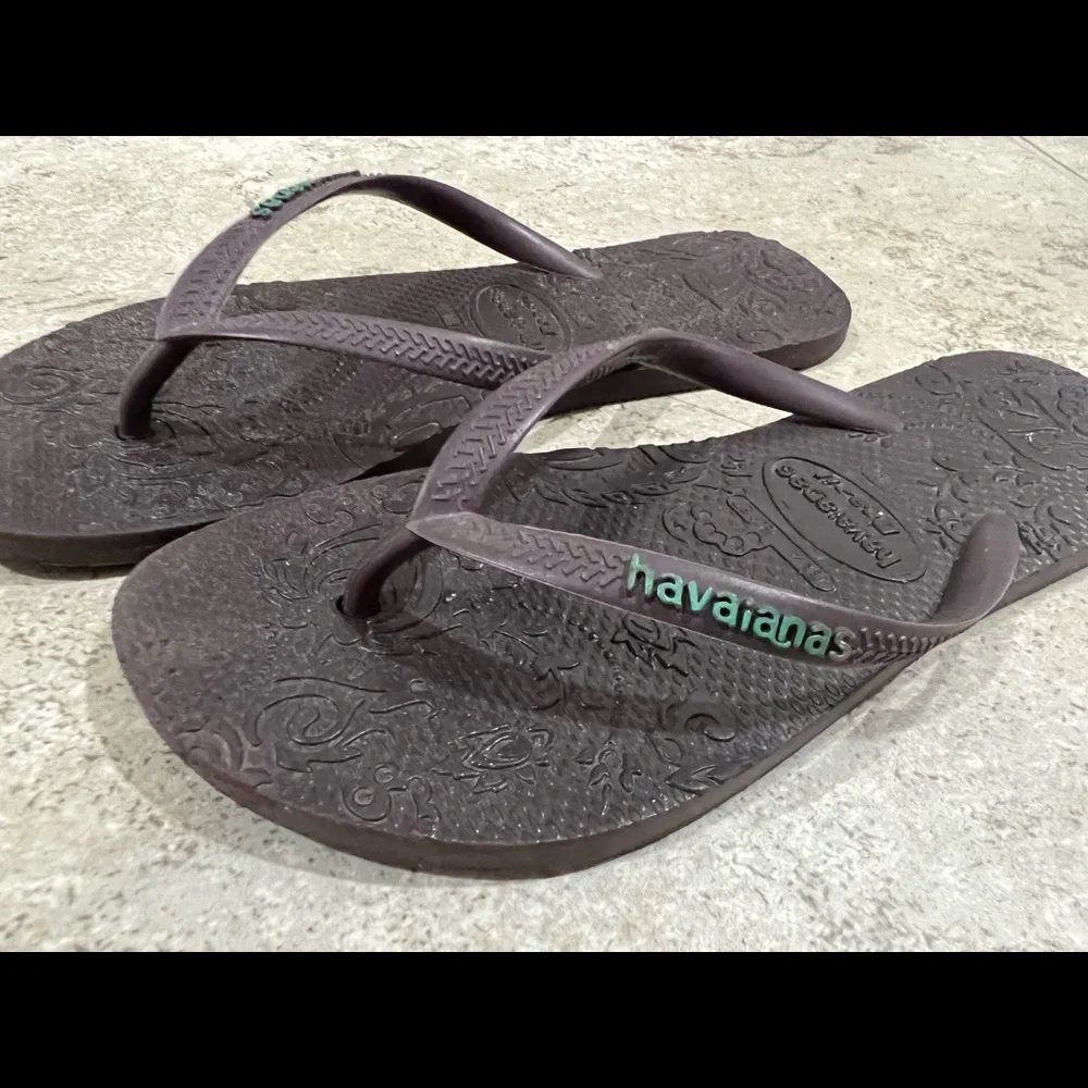 Slippers - Picture 2 of 2